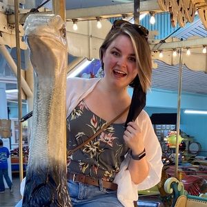 Meet your Posher, Lindsey